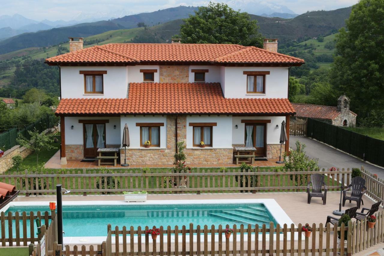 Cuatrovistes Pension San Martin de Bada Buitenkant foto